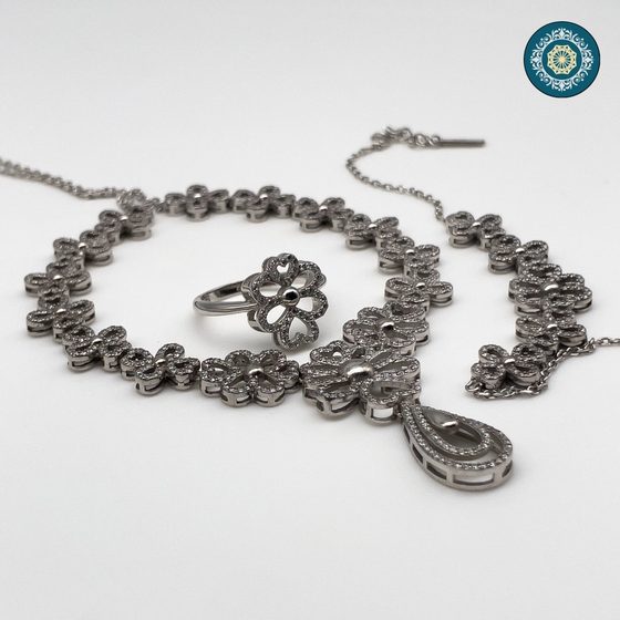 Marcasite silver necklace, bracelet and ring set